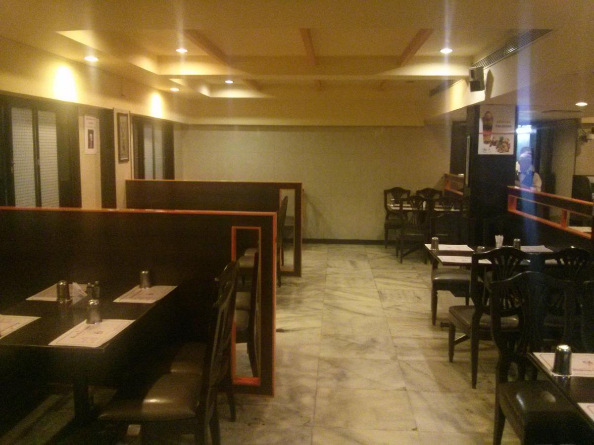 Oyo 5377 Hotel Raaj Bhaavan チェンナイ エクステリア 写真