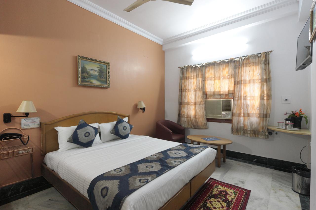 Oyo 5377 Hotel Raaj Bhaavan チェンナイ エクステリア 写真